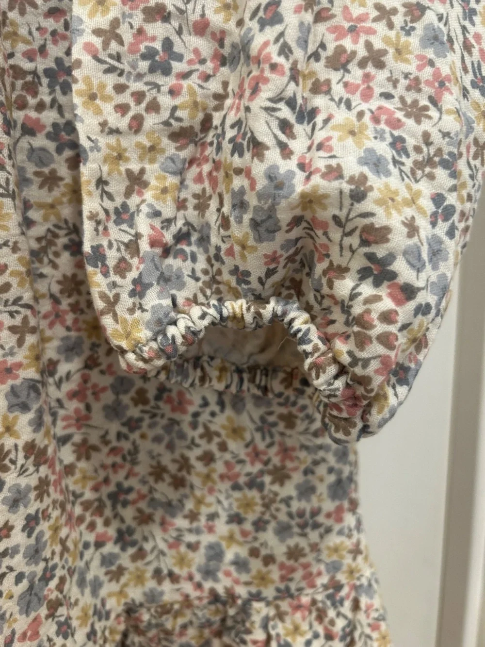 Women floral dress maternity/nursing - Picture 3 of 7